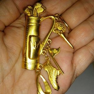 J J GOLFBAG PIN